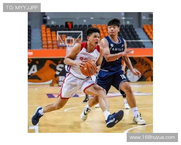 成都篮球队在冠军赛中的强劲表现与战术分析